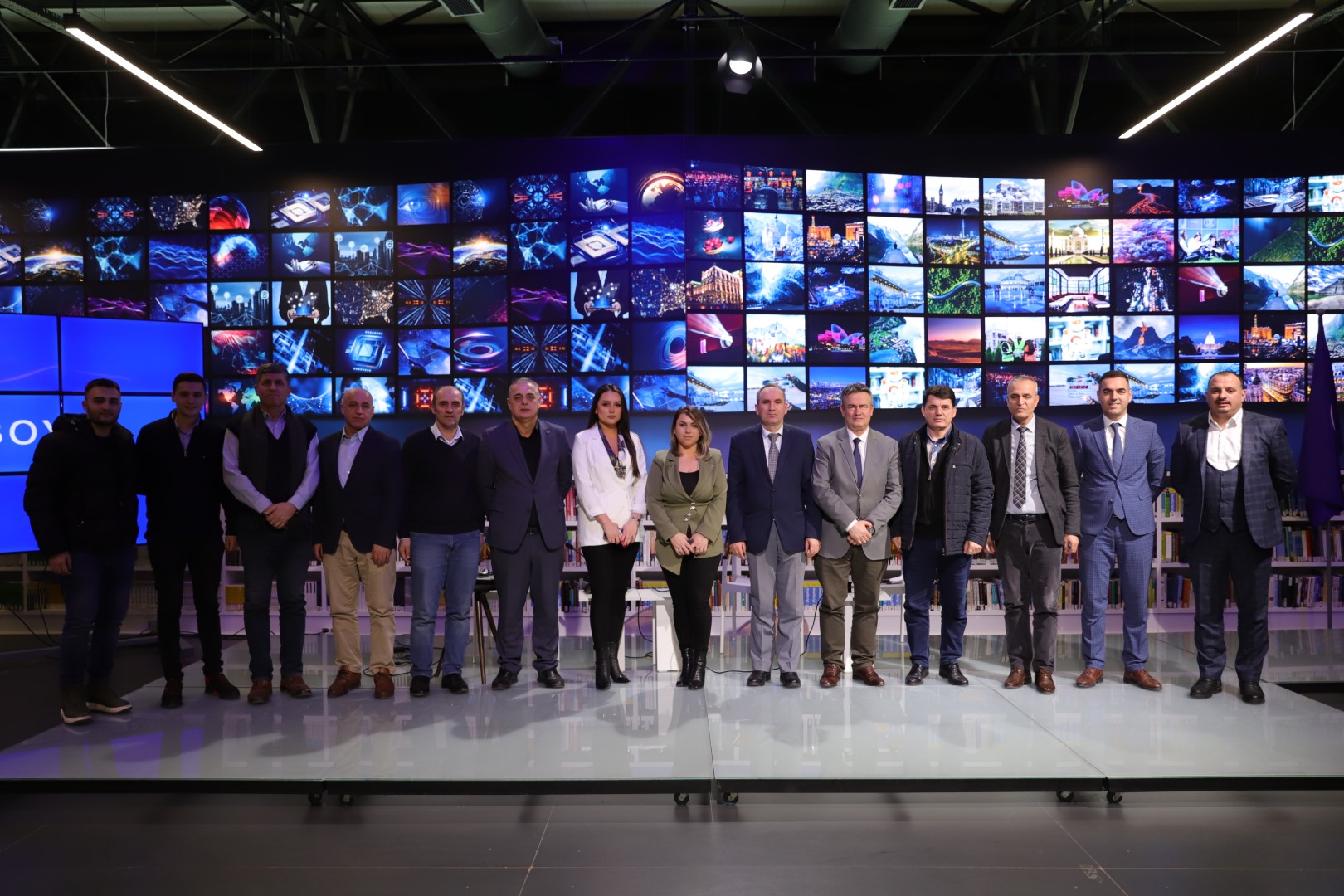 Në UBT u mbajt debat për rëndësinë e trajtimit institucional dhe profesional të vërshimeve dhe përmbytjeve në nivel vendi