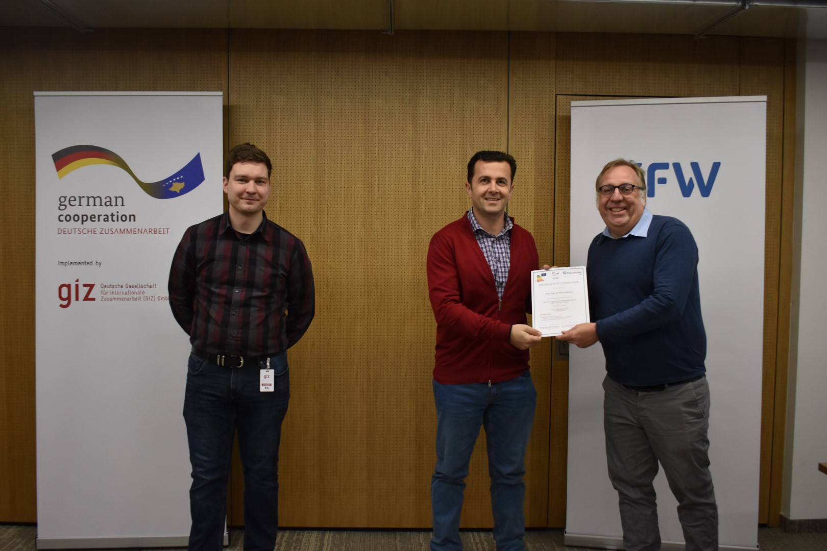 Profesori i UBT-së, Petrit Ahmeti certifikohet si trajner për EPC Software Kosovo, mbështetur nga Qeveria Gjermane