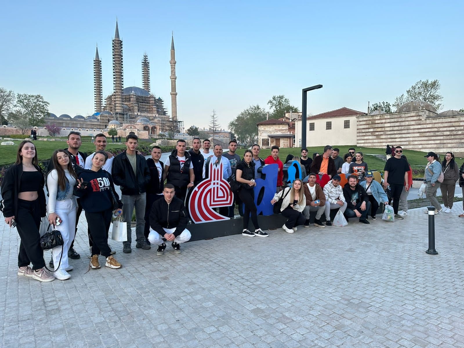 Vizita studimore në Turqi: Eksplorimi i trashëgimisë kulturore dhe historike nga studentët e UBT-së