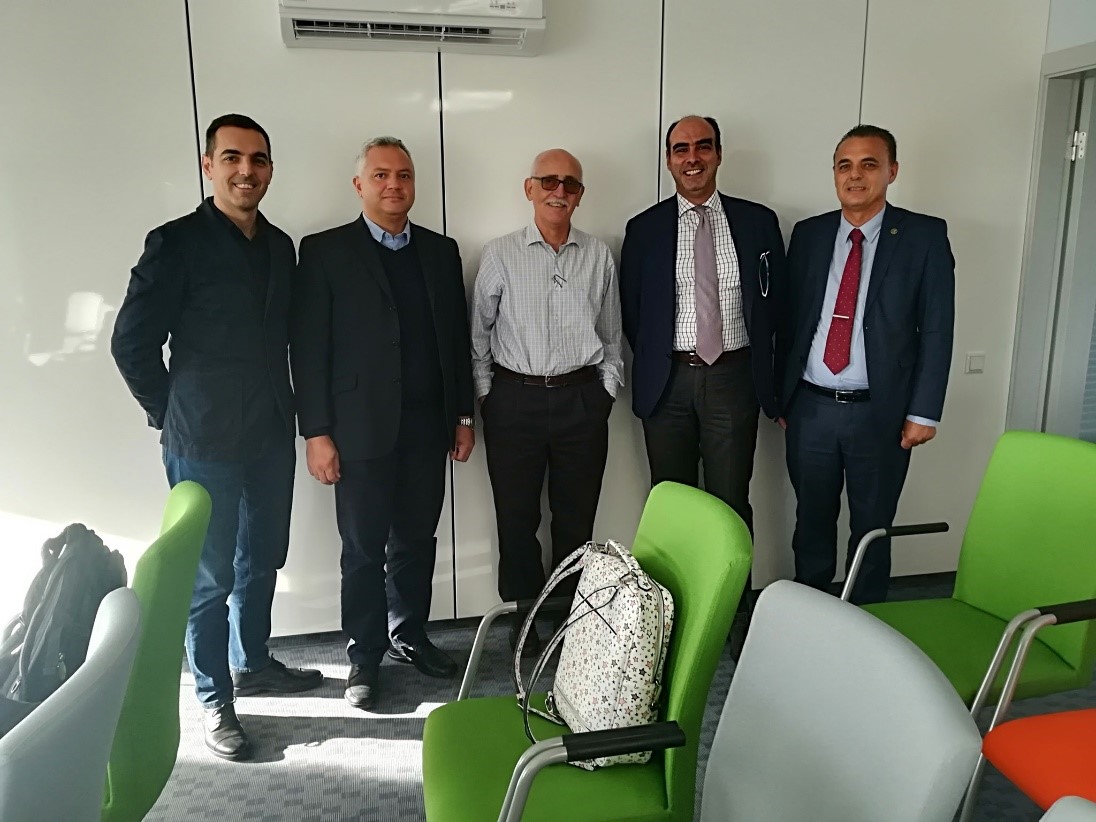 Fakulteti i Inxhinierisë së Ndërtimit dhe Infrastrukturës në UBT ka nënshkruar marrëveshje bashkëpunimi me Universitetin Teknik të Valencias në Spanjë