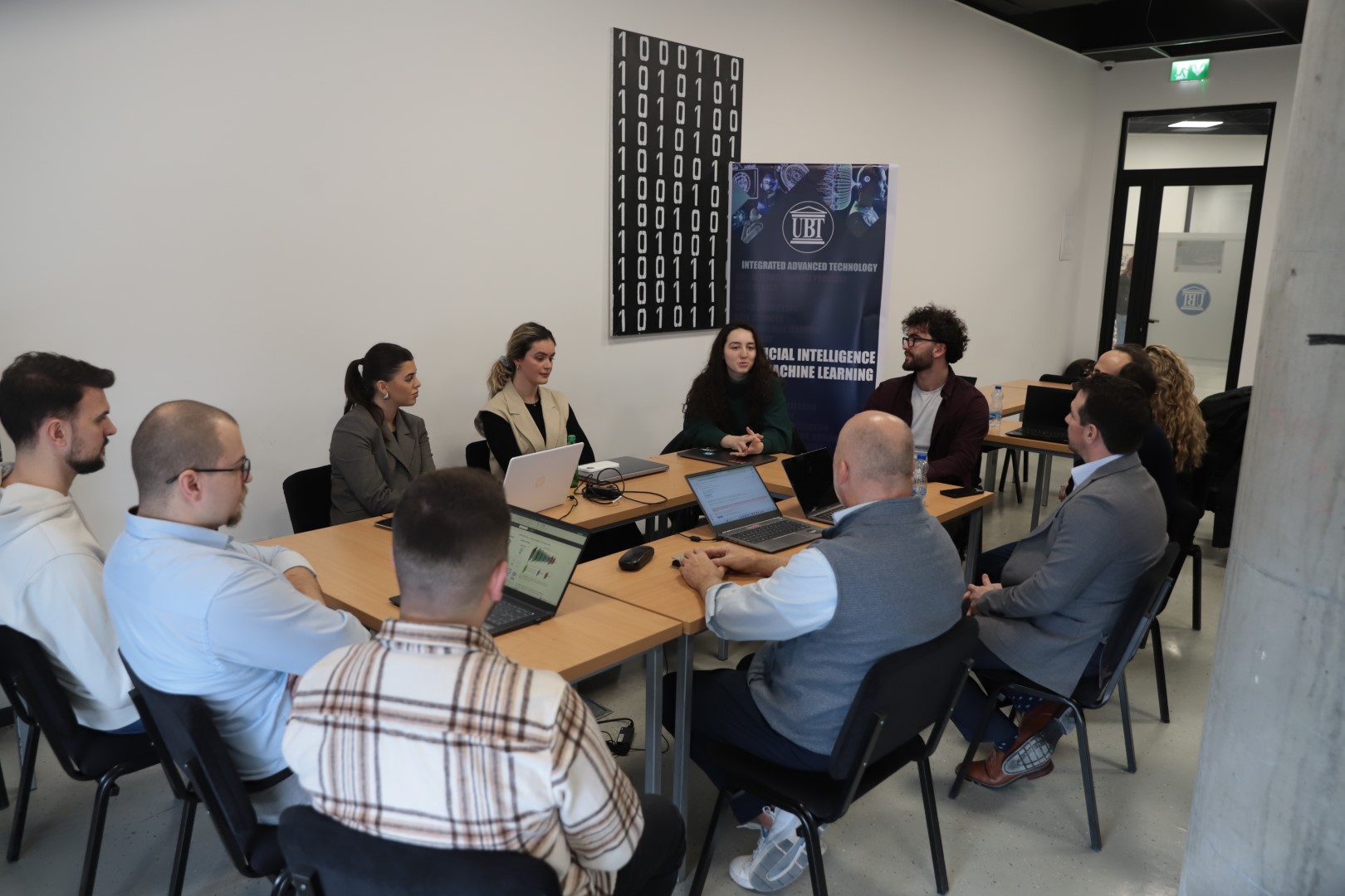 Në UBT hapet laboratori më i madh i Inteligjencës Artificiale