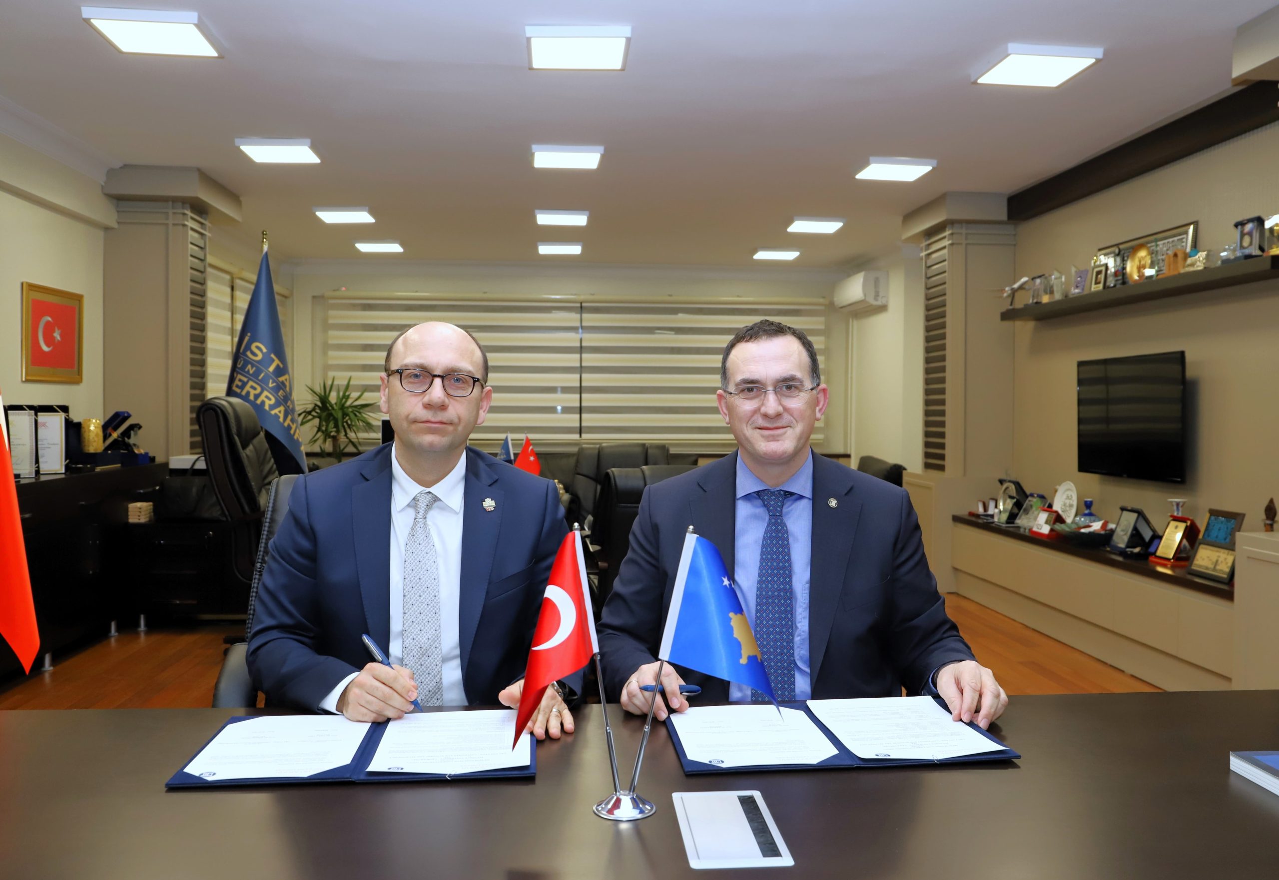 UBT dhe Universiteti i Stambollit – Cerrahpaşa nënshkruajnë marrëveshje bashkëpunimi