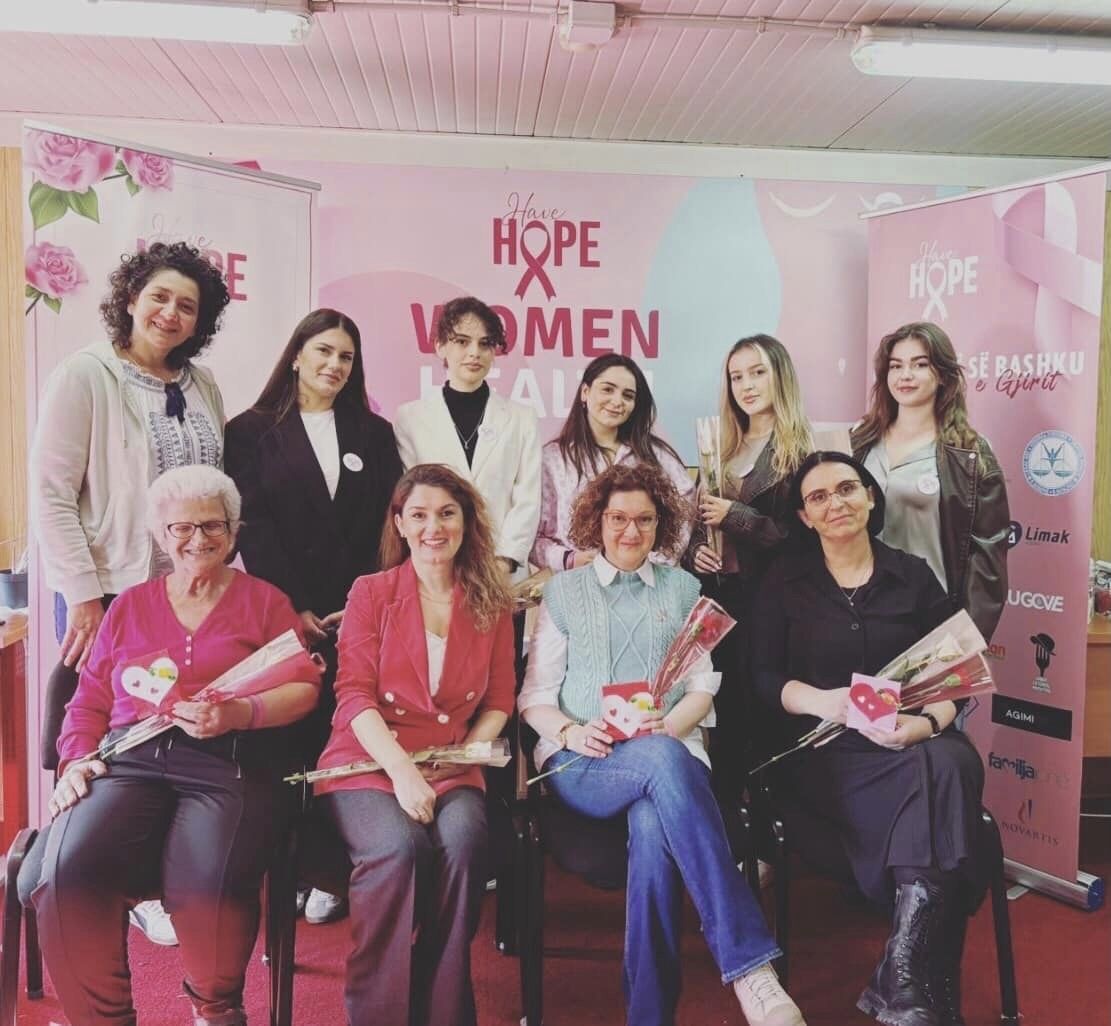 Studentët e UBT-së vizituan Shoqatën Have Hope në Ditën Ndërkombëtare të Gruas