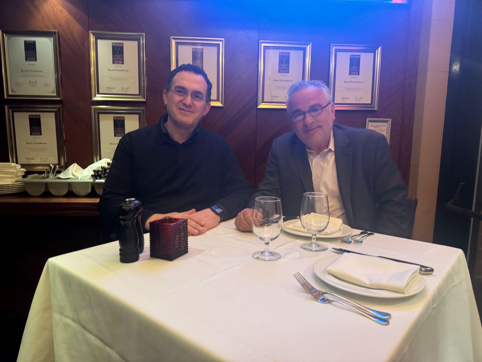 Vizita në Amerikë: Rektori Hajrizi takon veprimtarin Vehbi Bajrami