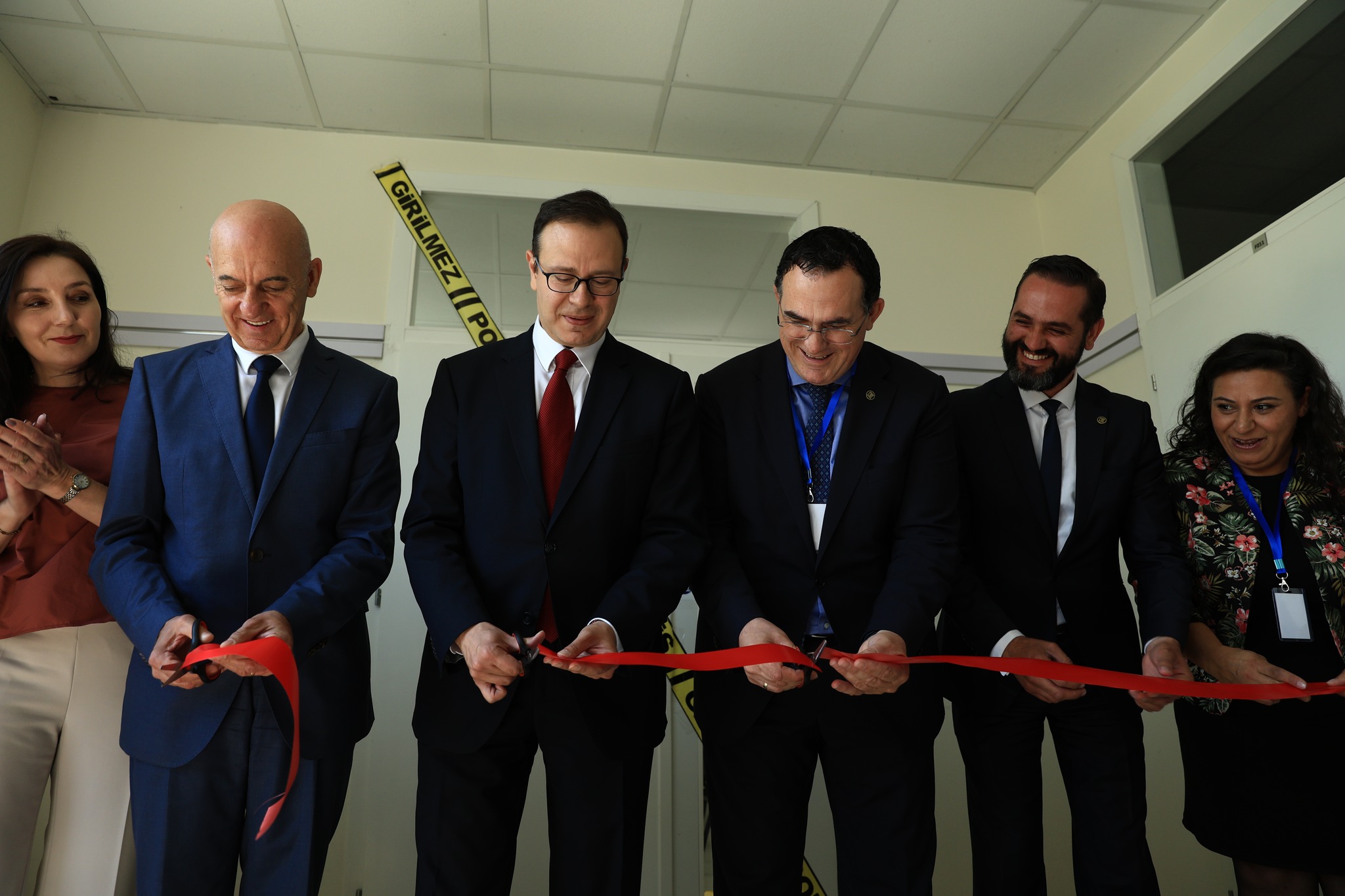 Në UBT u bë hapja e Laboratorit të Forenzikës