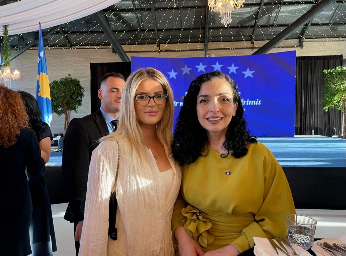 Studentja e UBT-së, Yllka Suliqi, pjesë e ekipit në Zyrën e Presidentes së Republikës së Kosovës
