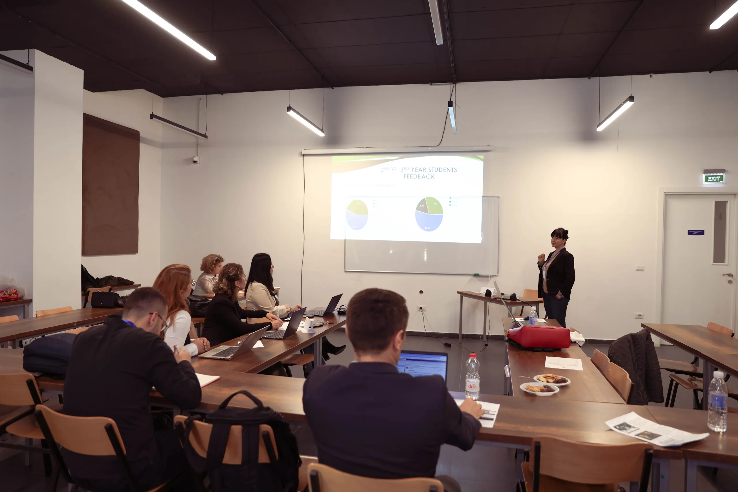 UBT mblodhi ekspertët në Konferencën Ndërkombëtare mbi Edukimin, Zhvillimin, Gjuhën dhe Kulturën