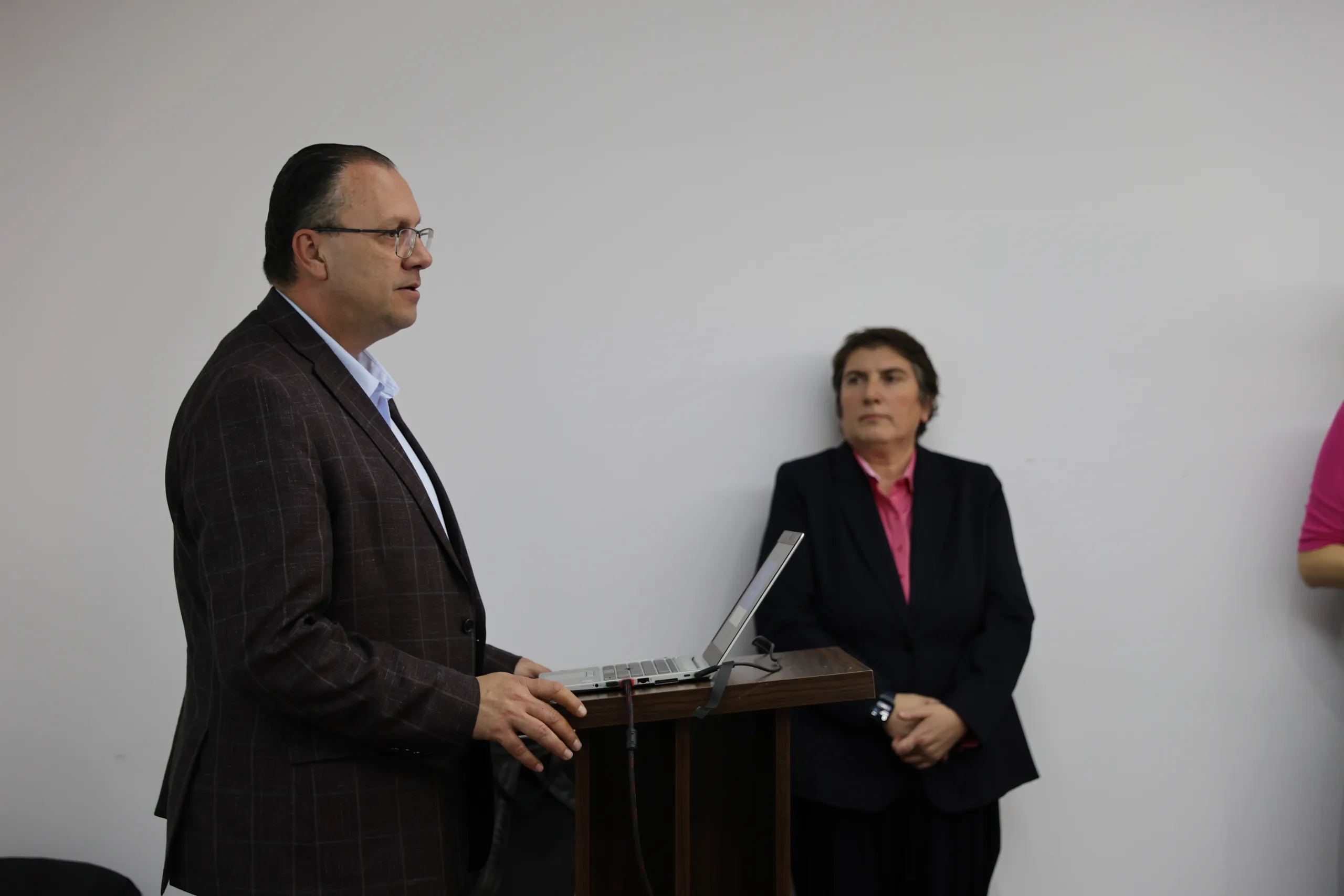 UBT dhe UNDP përzgjedhin 10 ideatorët e rinj të industrisë kreative