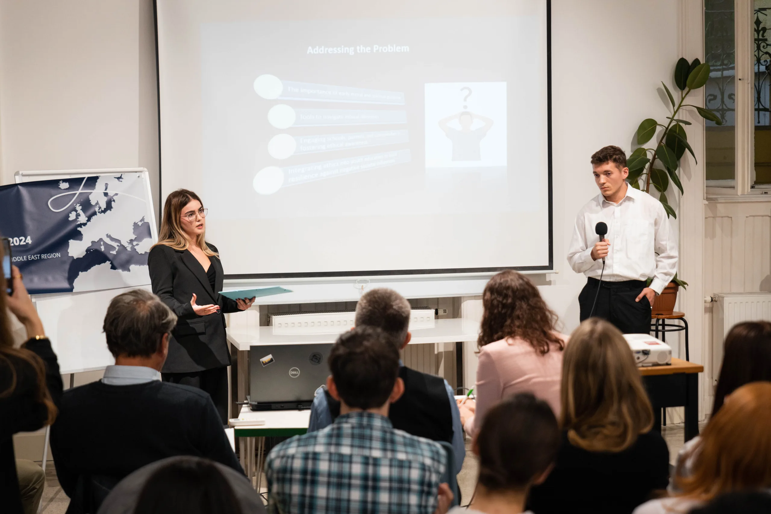 Projekti i studentëve të UBT-së fiton vendin e parë në asamblenë rinore S!NERGY