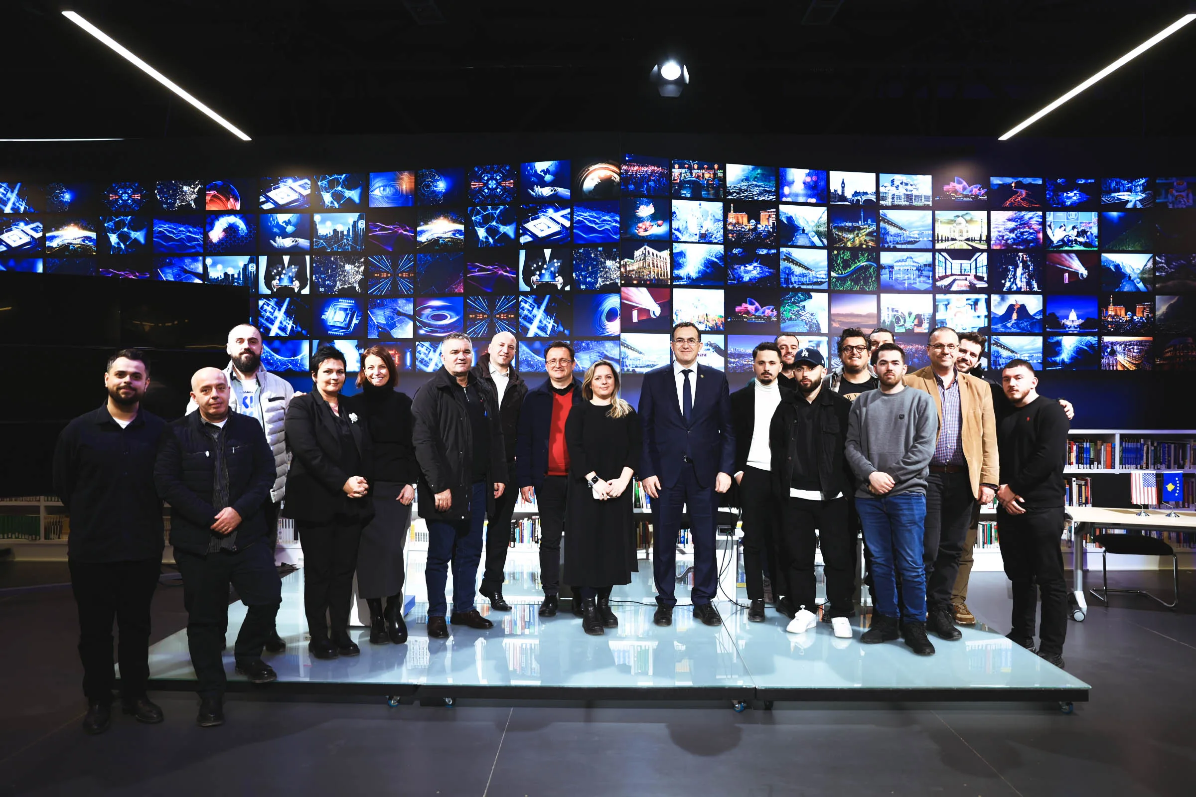 UBT mirëpret talentet kreative, fitues të sfidës “Innovation Unleashed”