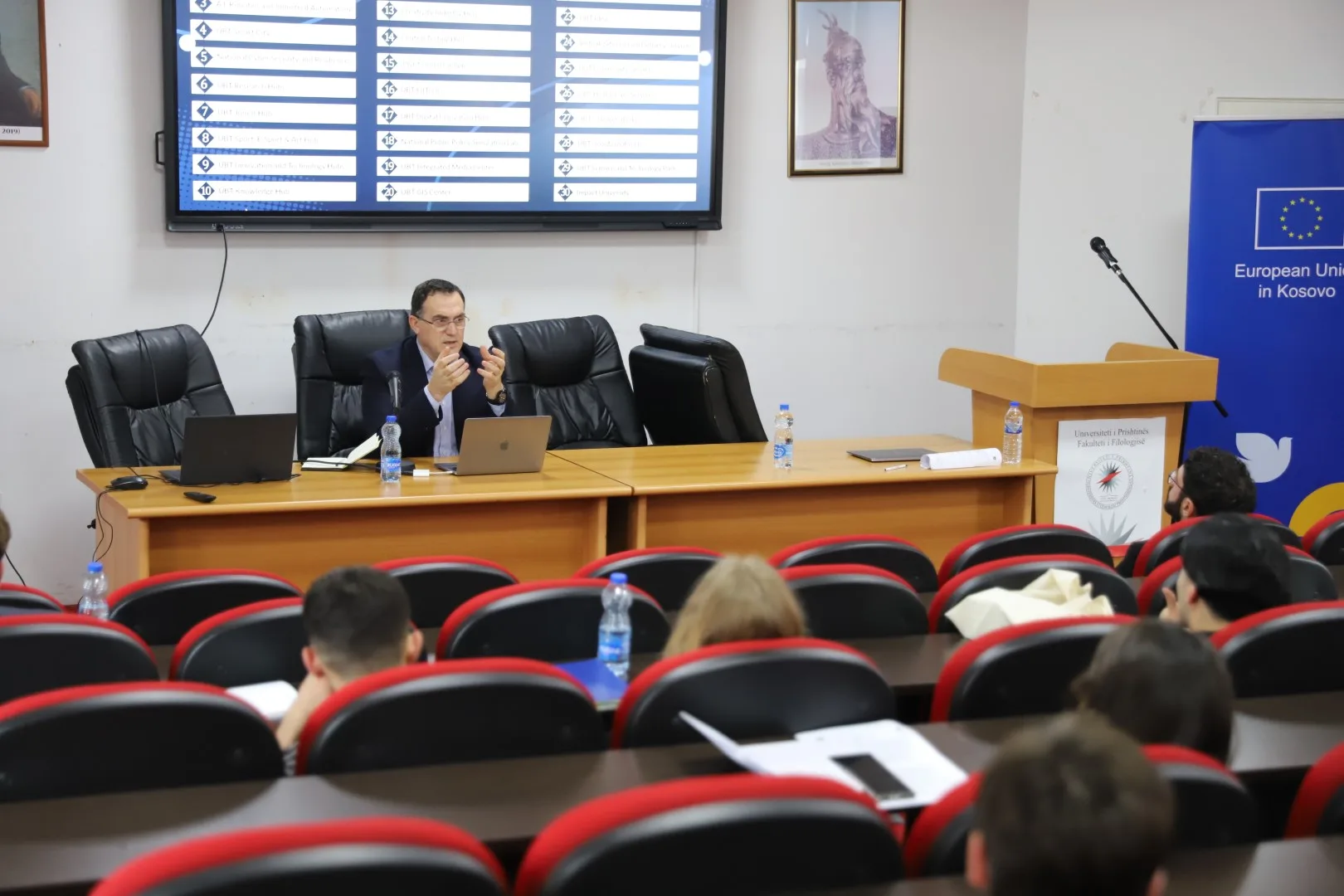 Rector Hajrizi introduces Innovative UBT Smart City ecosystem at EU Winter School