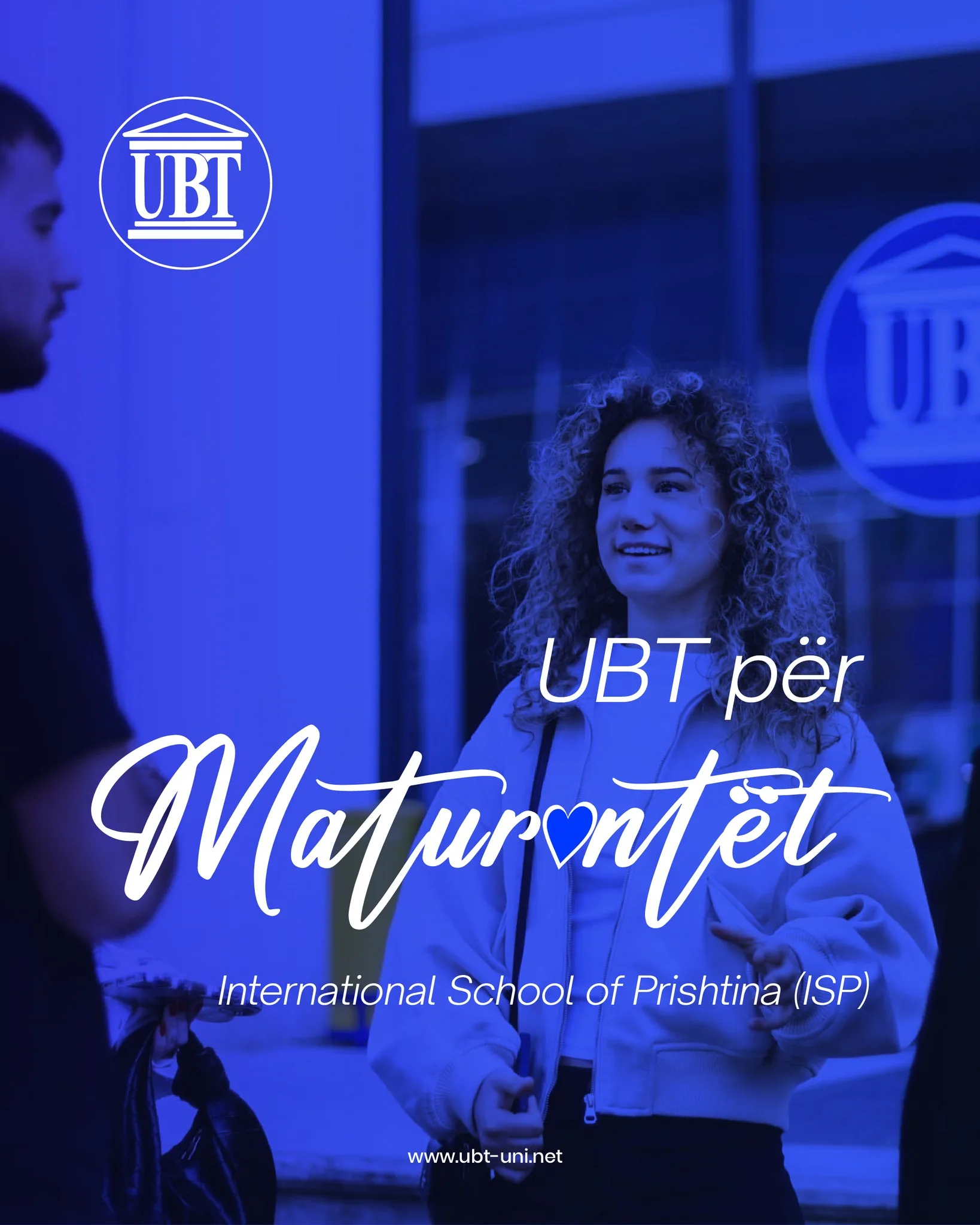 UBT informon maturantët e International School of Prishtina për mundësitë akademike dhe bursat ndërkombëtare