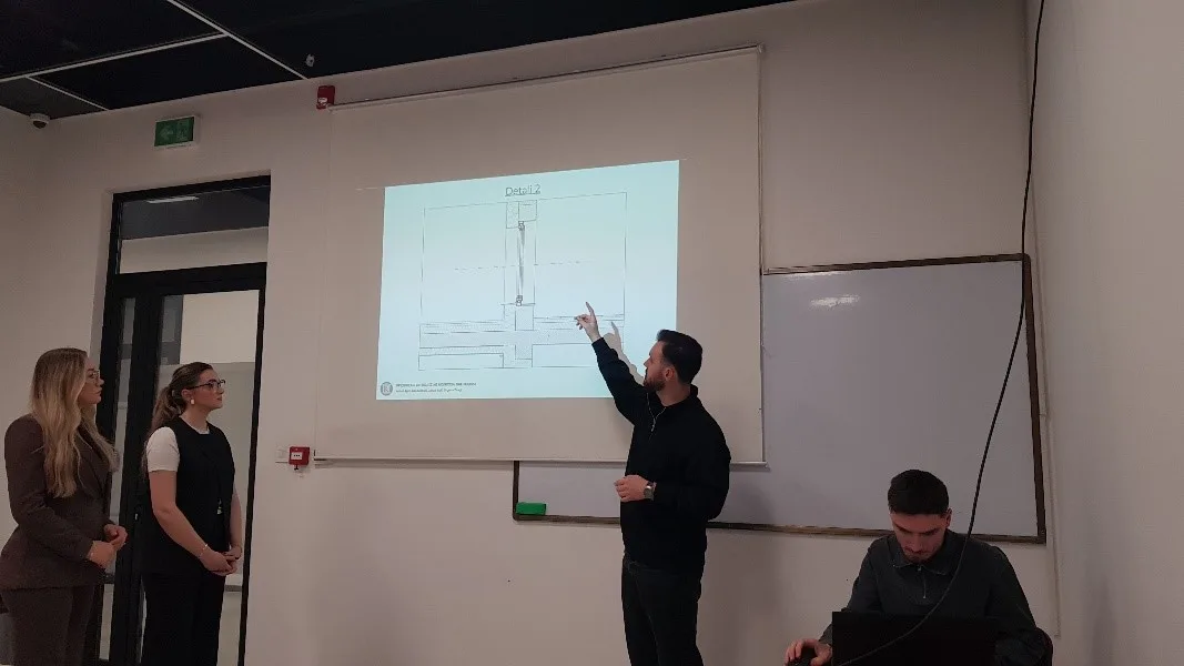 Studentët e nivelit master në UBT realizojnë projekte të avancuara për efiçiencën e energjisë në ndërtesa