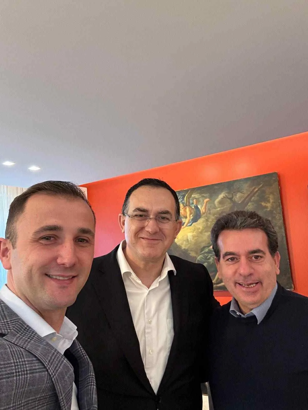 Rektori Hajrizi në takim me kontabilistin e njohur arbëresh, Luigi Laffusa