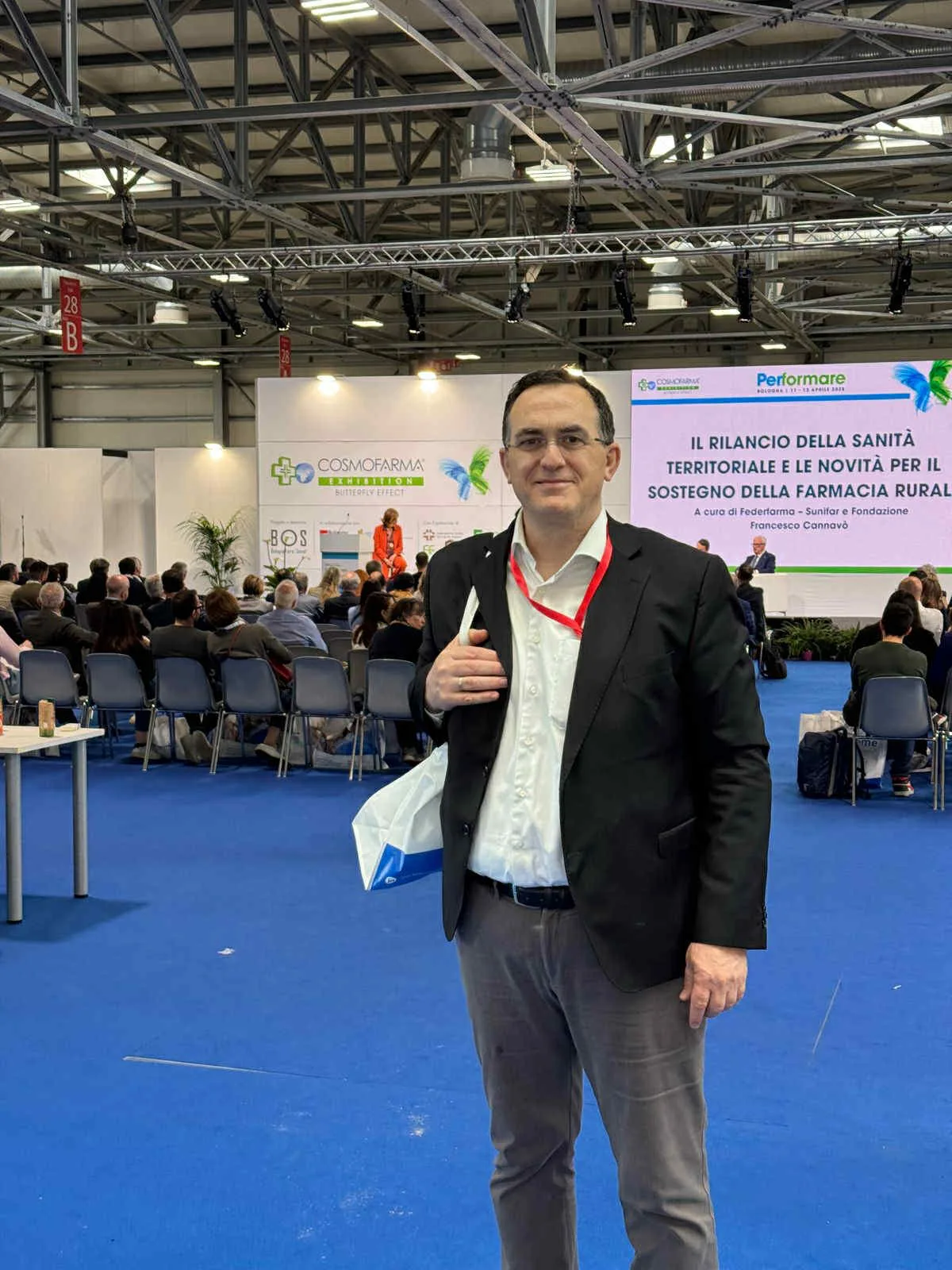Rektori Hajrizi vizitoi Panairin Ndërkombëtar të Farmacisë dhe Kozmetikës “Cosmofarma Exhibition” në Bolonja