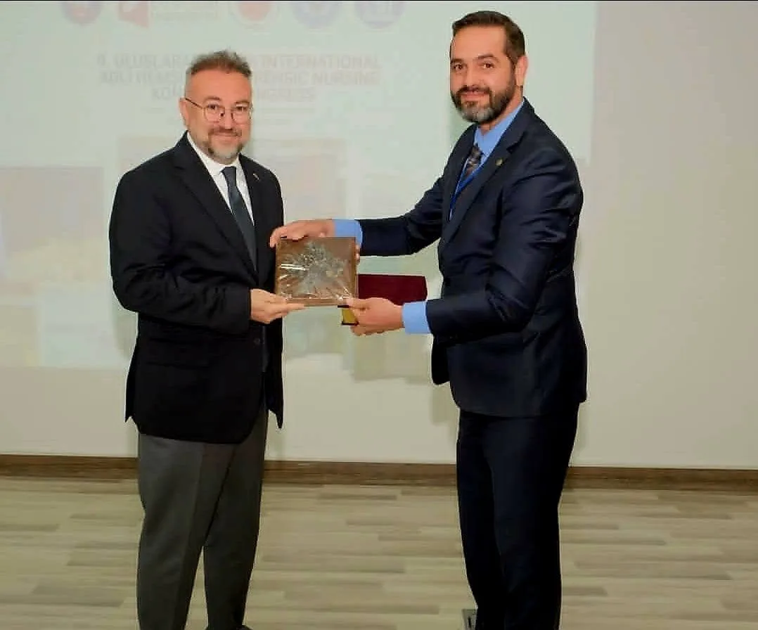 UBT u dallua me përfaqësim të suksesshëm dhe kontribut shkencor në Kongresin e 9-të Ndërkombëtar të Infermierisë Forenzike në Turqi