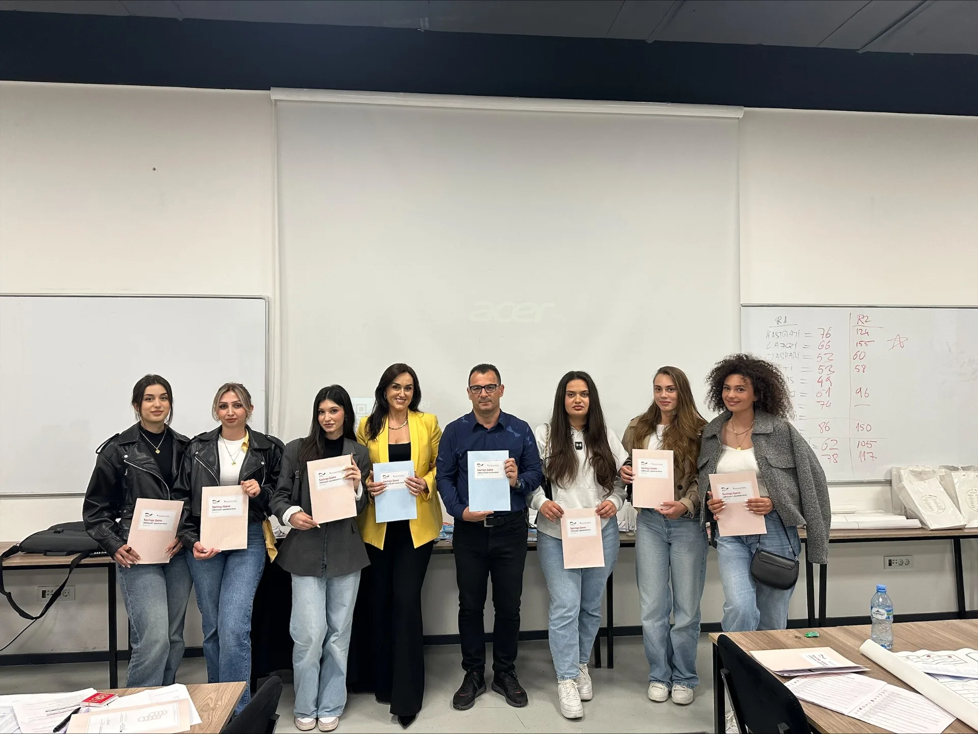 Studentët e MBE-së trajnohen me “Savings Game” për menaxhim të zgjuar të financave personale