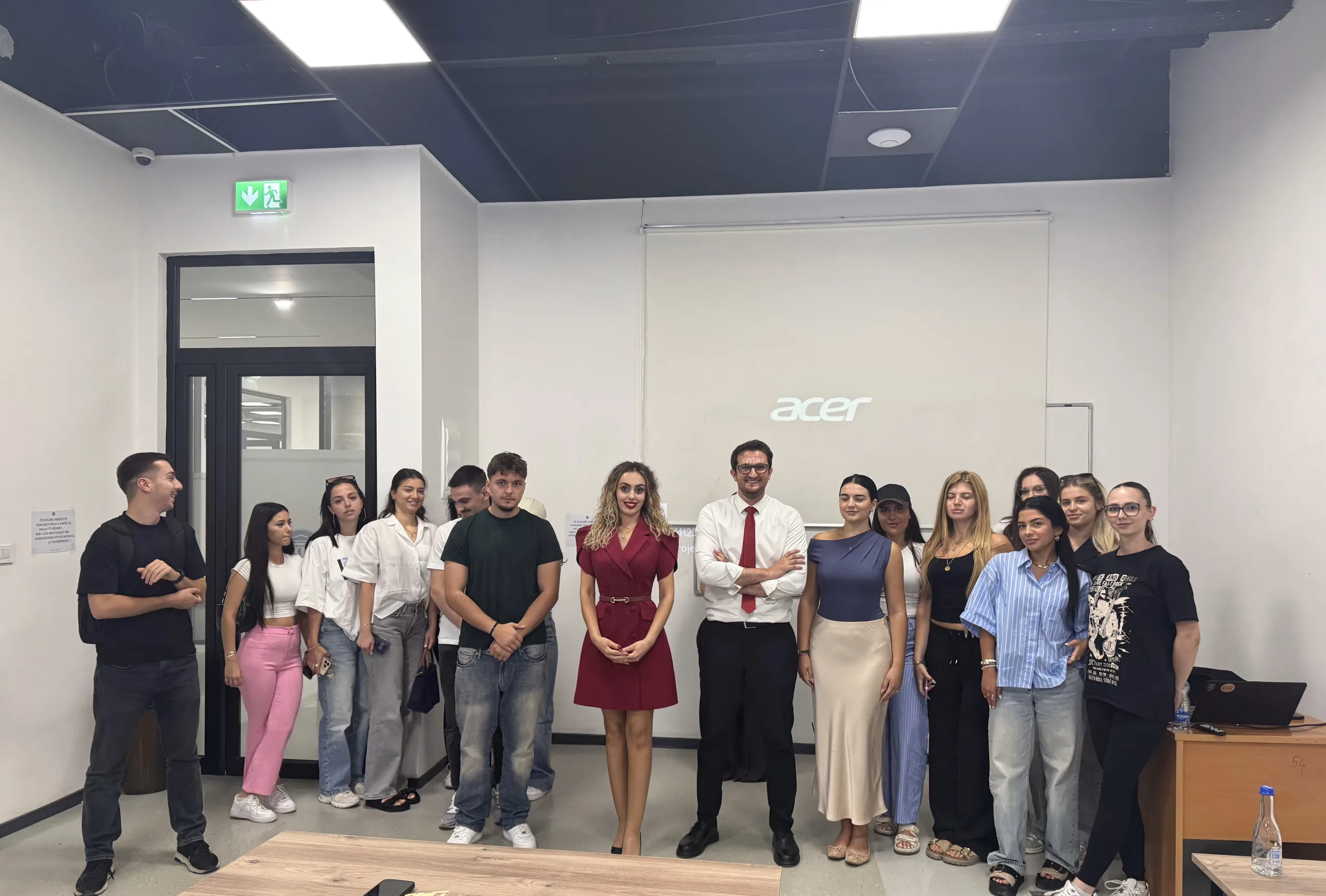 Ligjëratë mbi ndikimin e Inteligjencës Artificiale në drejtësi nga Av. Alban Krasniqi në kuadër të Akademisë Verore të Juridikut në UBT