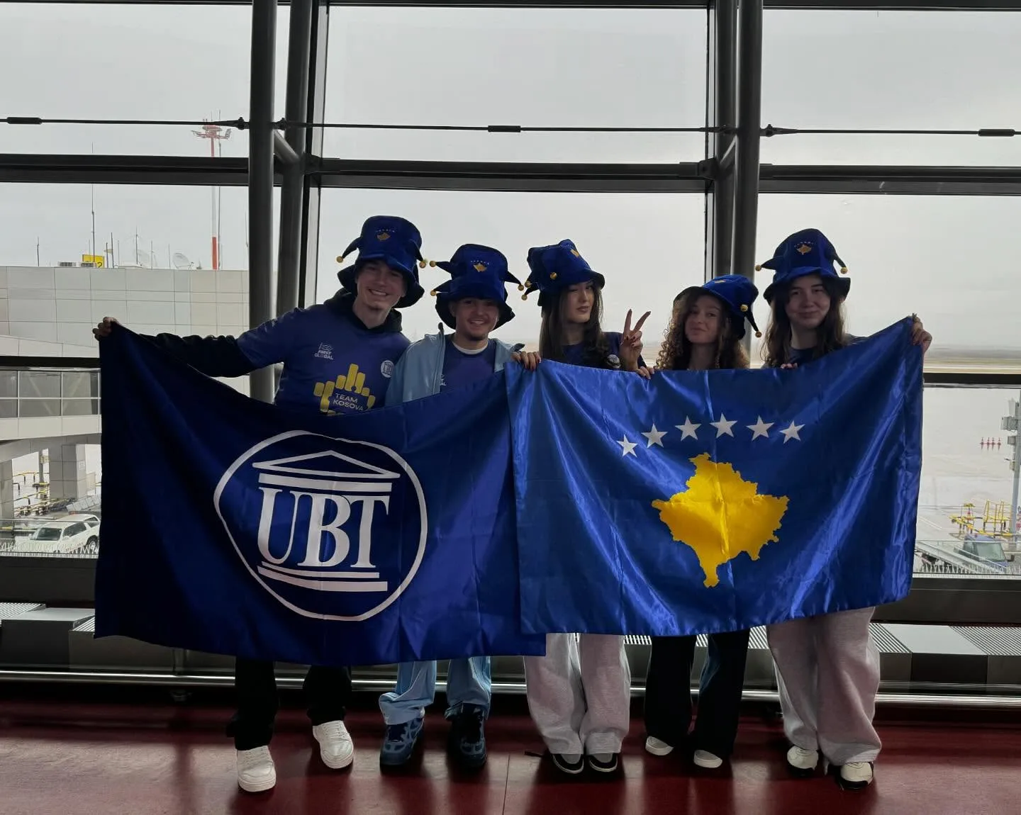 Ekipi përfaqësues i Kosovës niset për në Panama për garën ndërkombëtare të robotikës