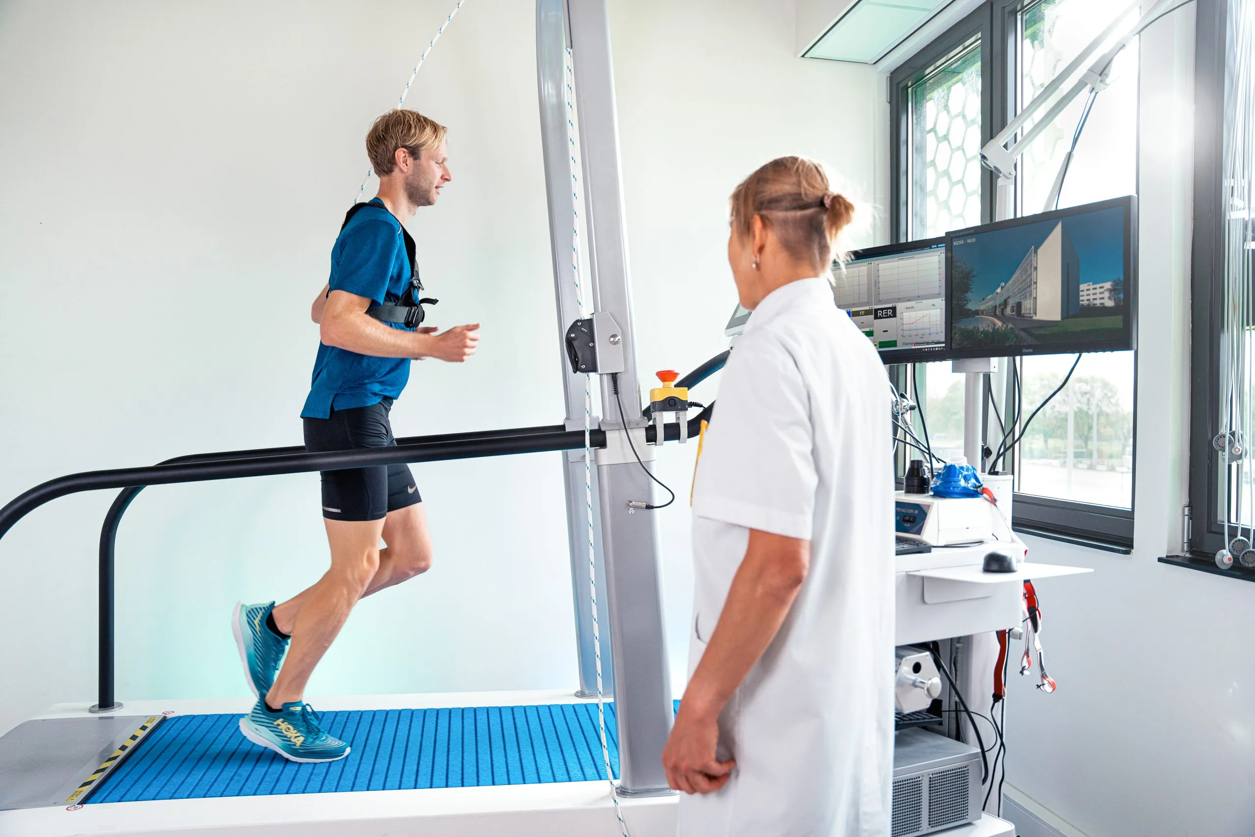 UBT organizon Konferencën e Parë Ndërkombëtare për Mjekësinë Sportive, me pjesëmarrjen e Presidentit të FIMS, Prof. Dr. Fabio Pigozzi