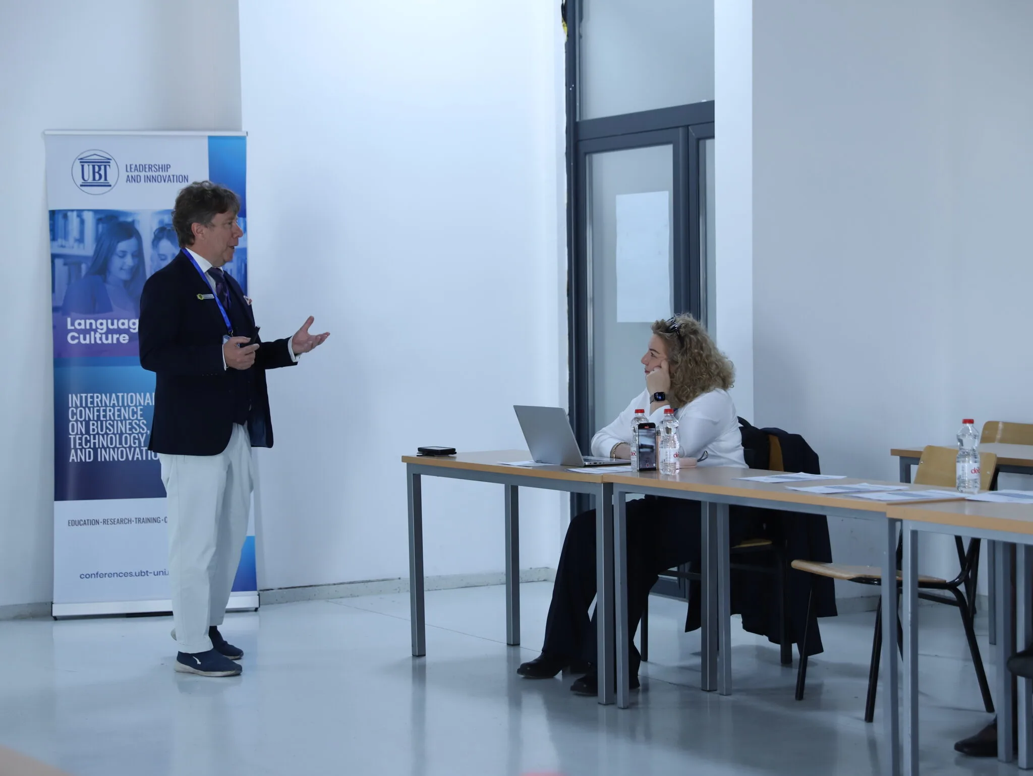 Konferenca e Gjuhës dhe Kulturës në UBT bëri bashkë ekspertë ndërkombëtarë dhe solli hulumtime nga fusha e gjuhës dhe kulturës