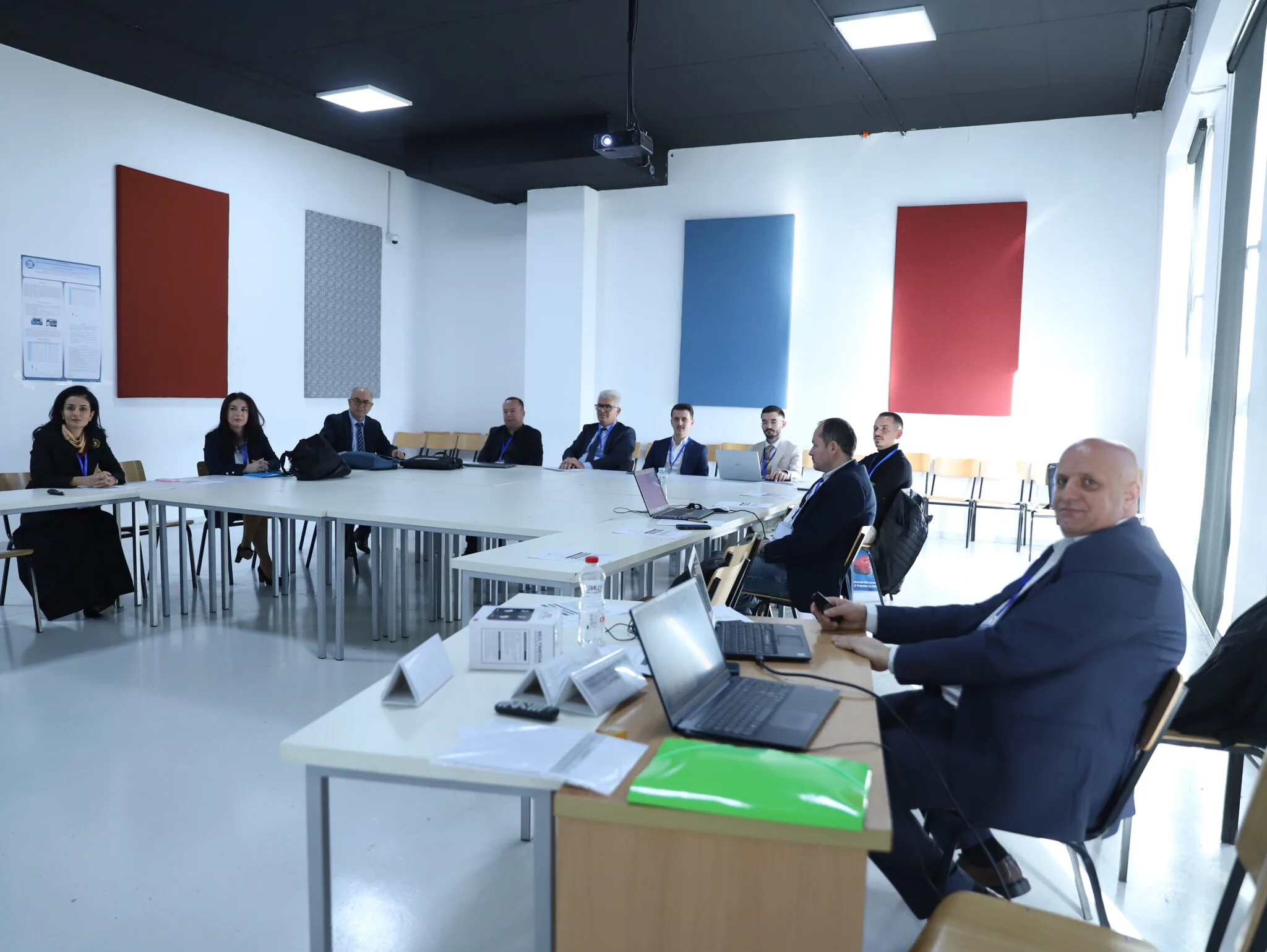 Konferenca Ndërkombëtare e Juridikut në UBT trajtoi sfidat dhe zhvillimet aktuale të sistemit të drejtësisë