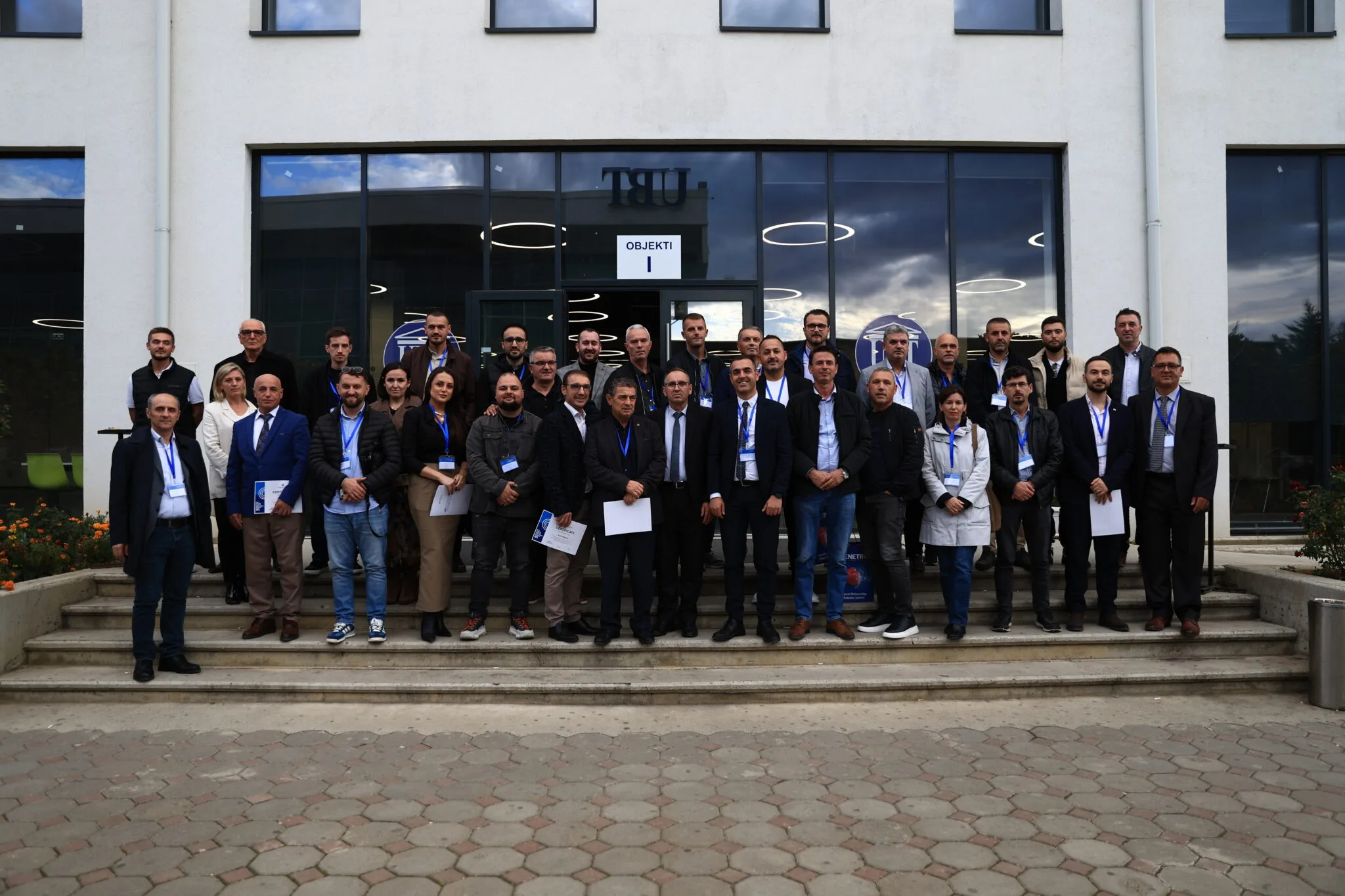 Konferenca e Inxhinierisë së Ndërtimit dhe Infrastrukturës në UBT trajton ndikimin e klimës, materialet bio dhe inteligjencën artificiale në ndërtim