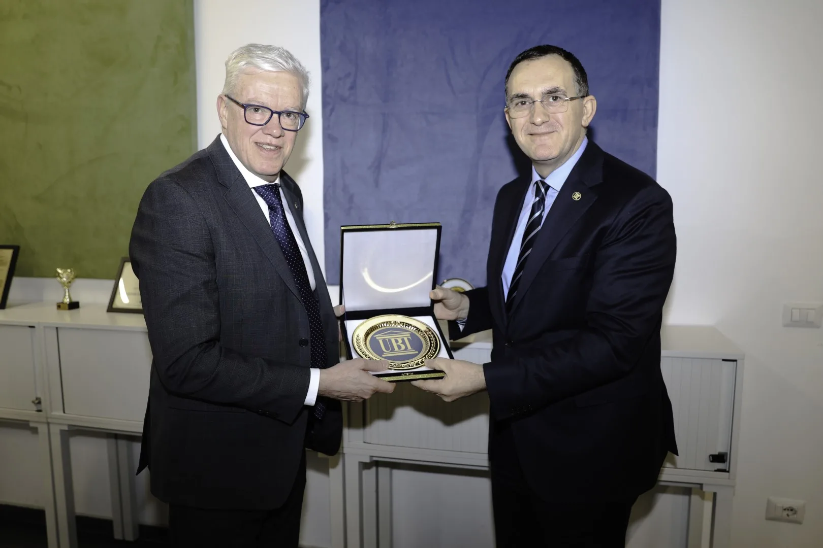 Australian Ambassador Richard Mason Rodgers Visits UBT and Praises Its Technological and Academic Development