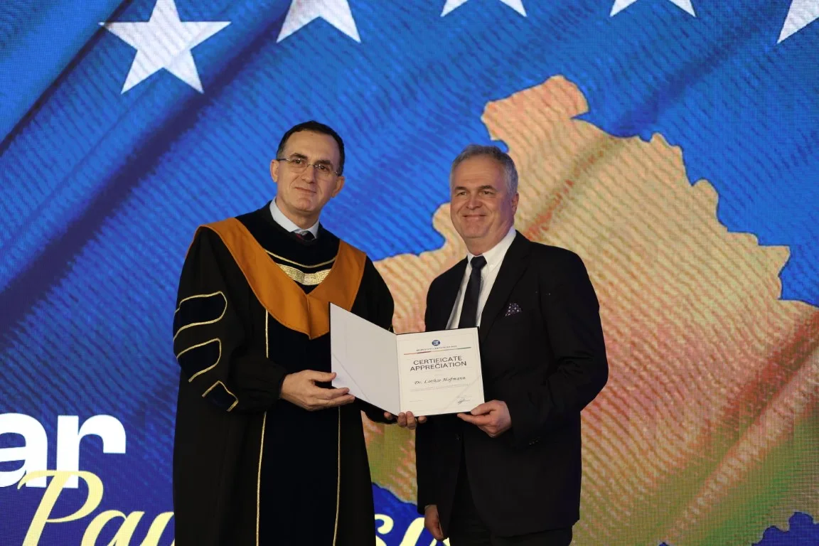 UBT ndan Mirënjohje Institucionale për Prof. Dr. Lothar Hofmann në nder të Pavarësisë së Kosovës