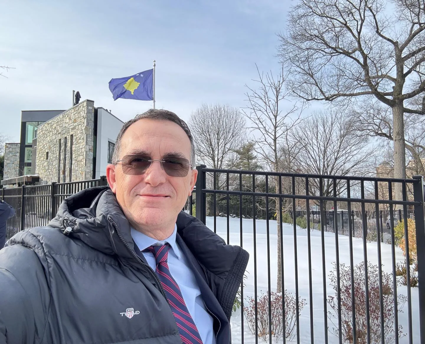 Rektori Hajrizi merr pjesë në pritjen e organizuar nga Ambasada e Kosovës në SHBA