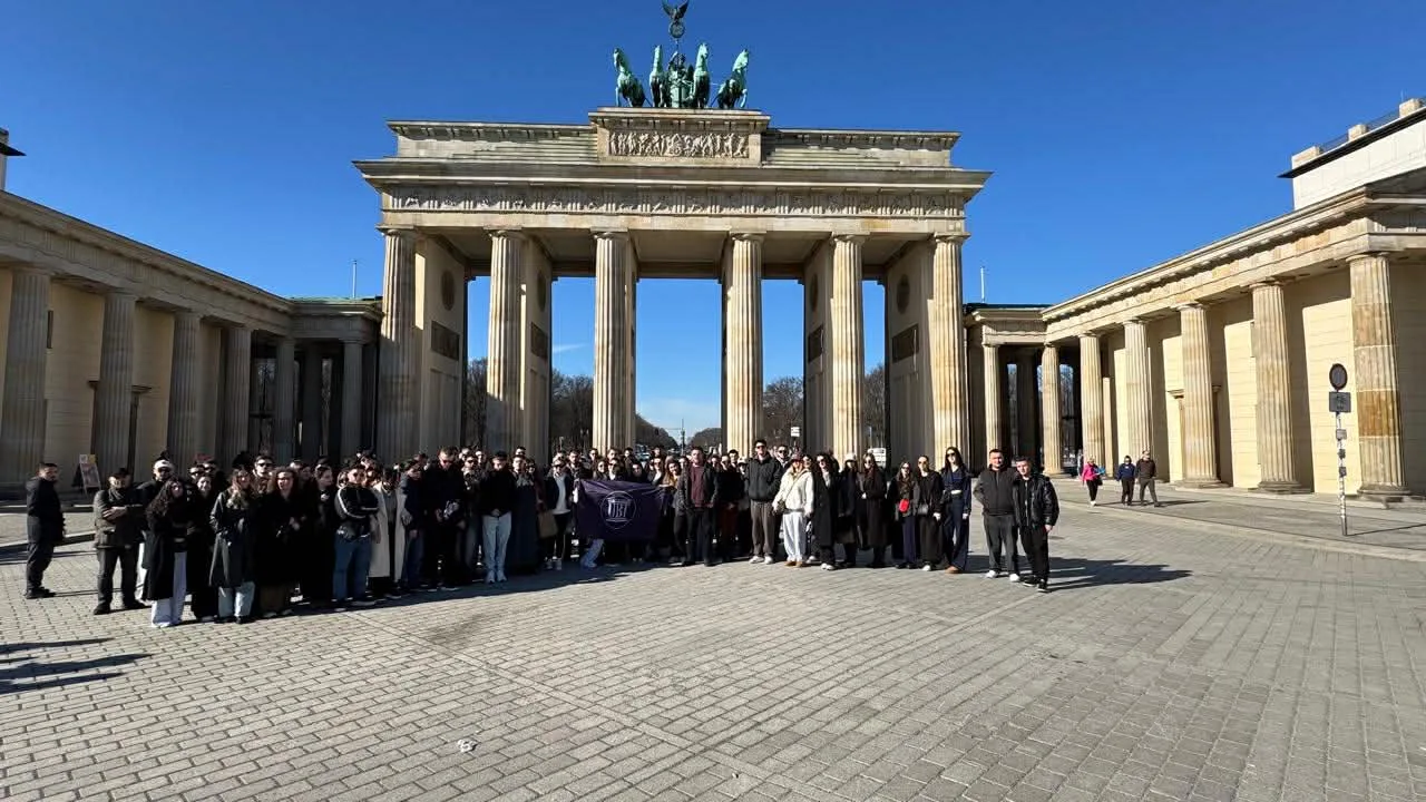 Eurotripi studimor i studentëve të Arkitekturës dhe Dizajnit vazhdon në qytetet kryesore të Evropës