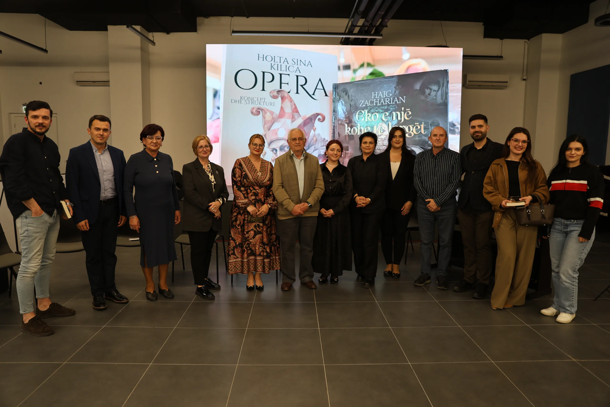 Ditët e Artit dhe Dizajnit 2026 në UBT sollën një spektakël kulturor mes muzikës, librit dhe reflektimit artistik