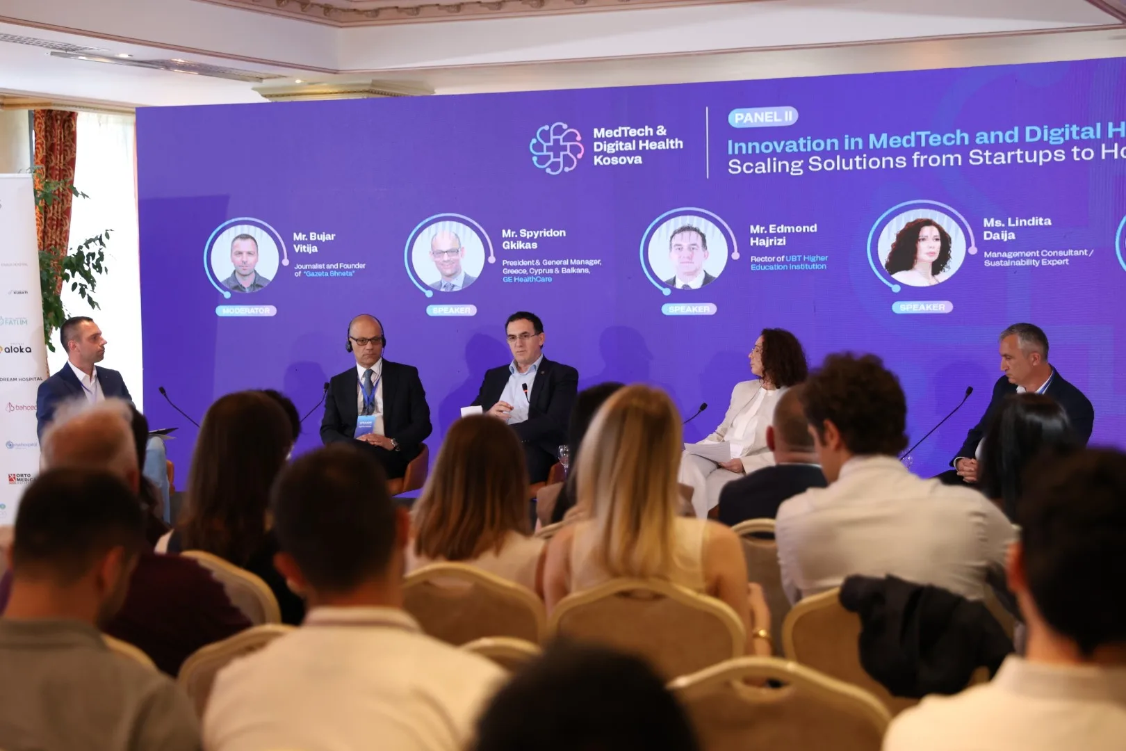 Rektori Hajrizi diskuton rreth të ardhmes në shëndetësinë digjitale në MedTech & Digital Health Kosova 2026