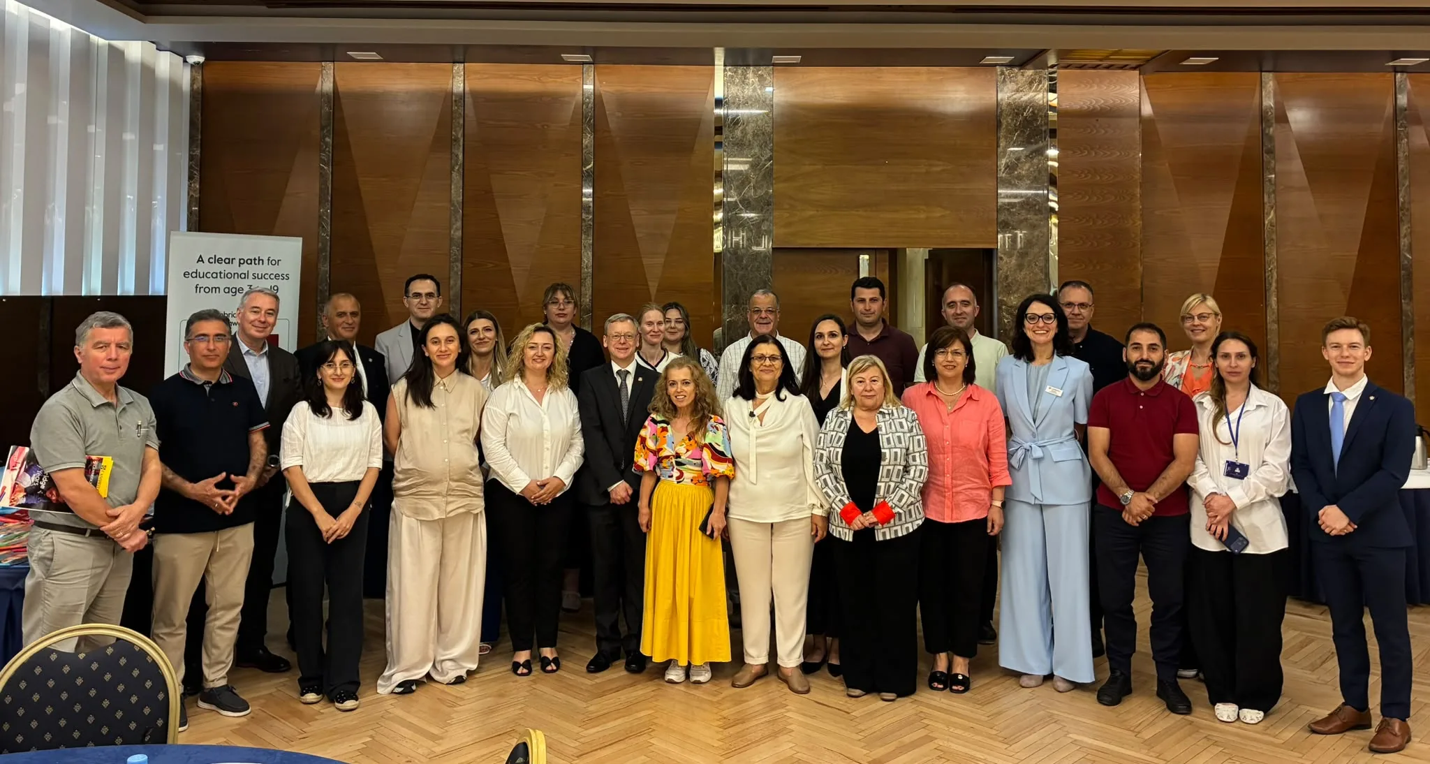 UBT merr pjesë në Forumin vjetor të Cambridge International Education në Tiranë