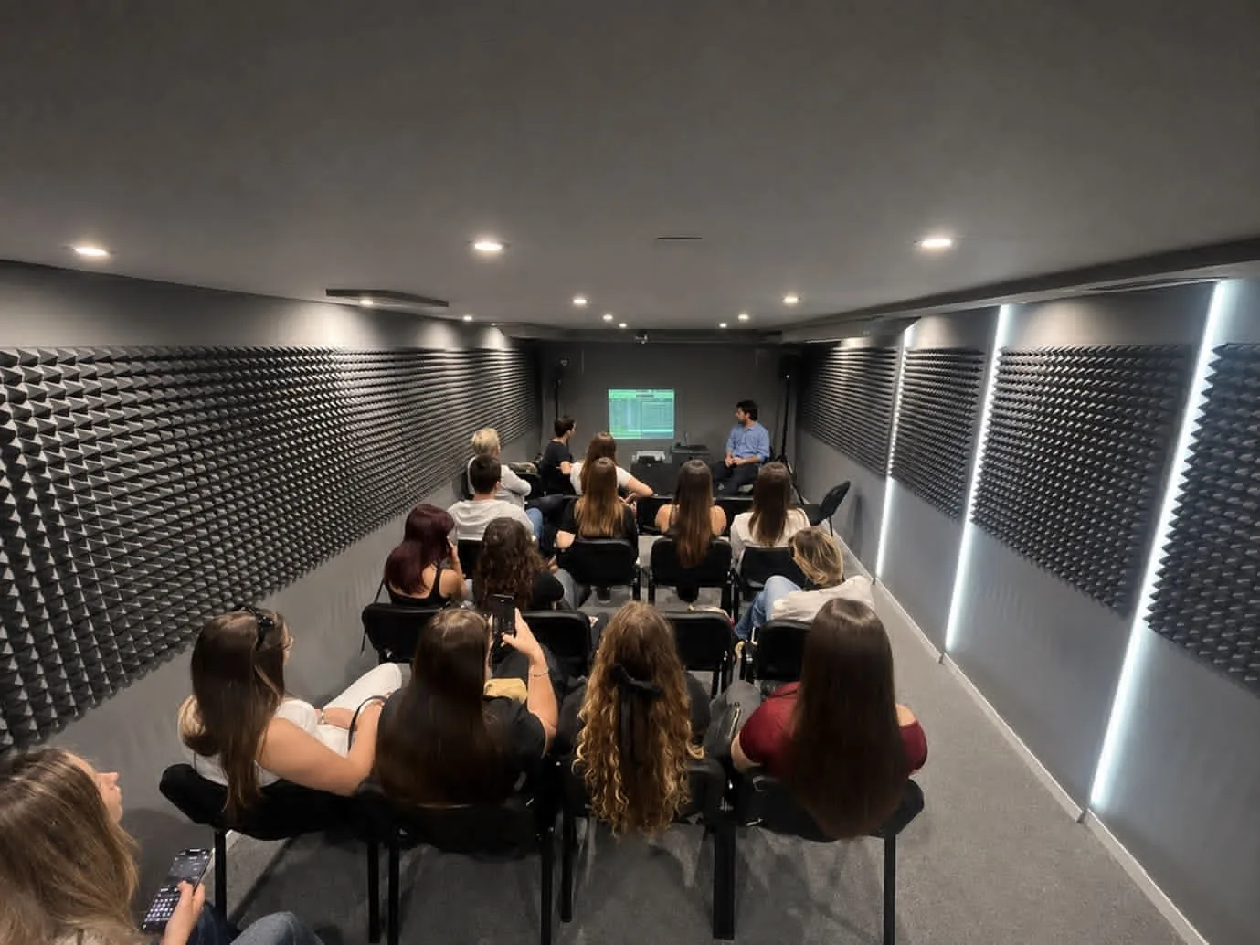 Global UBT Fest 2026: “Creative Industry in Practice” lidh akademinë, artin dhe sektorin kreativ