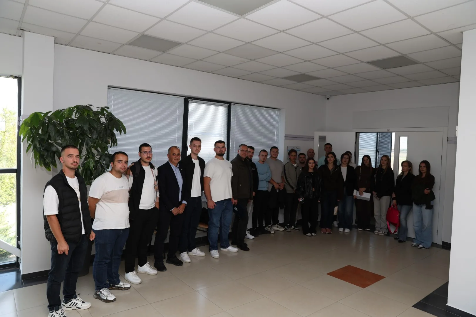 UBT Holds Information Session on Professional Qualification in Application Development with AI Integration