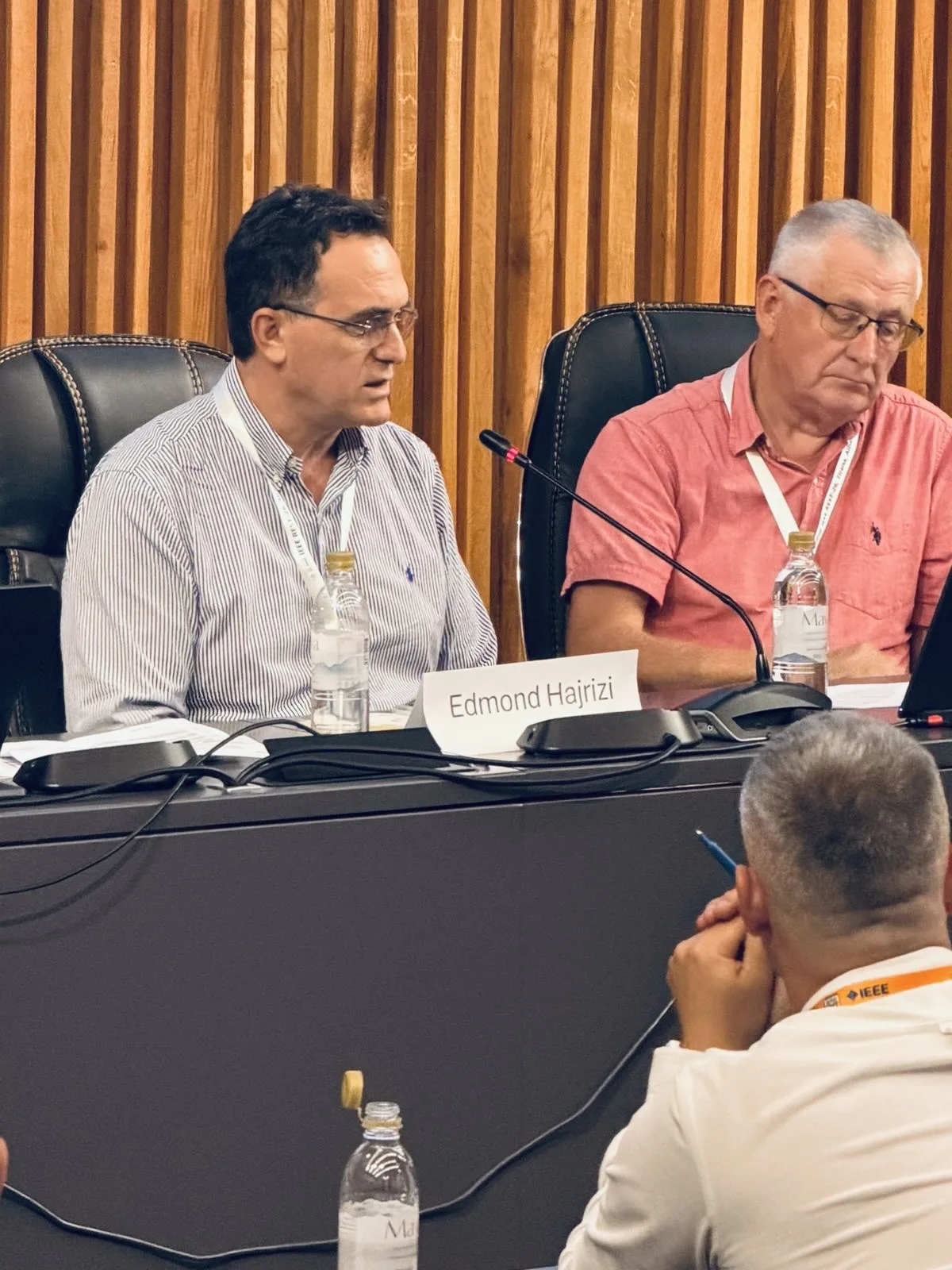 Rektori Hajrizi prezanton modelin UBT 5S për edukimin e së ardhmes në energji
